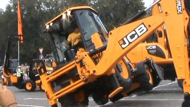 шоу тракторов смотреть онлайн