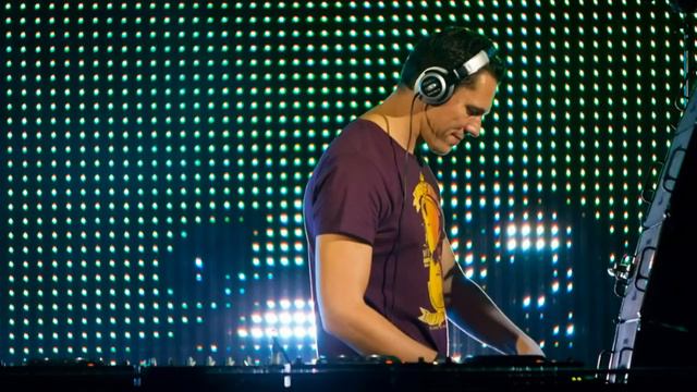 Gotye - Somebody That I Used to Know (Tiesto Remix) смотреть онлайн