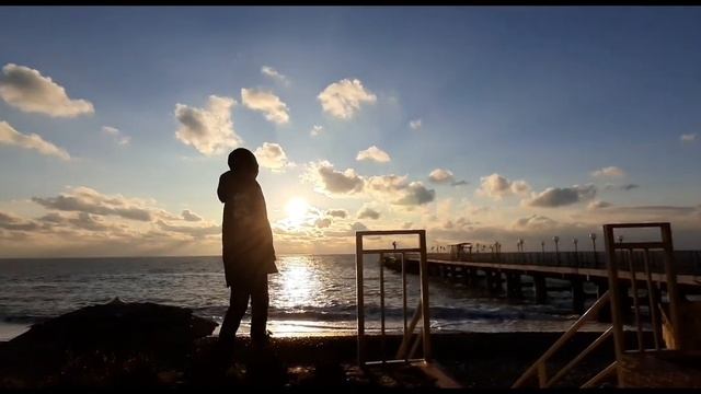 Самое большое колесо обозрение в России, море, пальмы. смотреть онлайн
