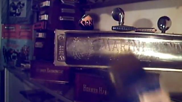HARMONICA BANDIT смотреть онлайн