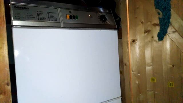 Miele professional T5206 minimum iron dry смотреть онлайн