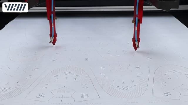 V10SCCD Интеллектуальная система лазерного раскроя с автоматической подачей смотреть онлайн