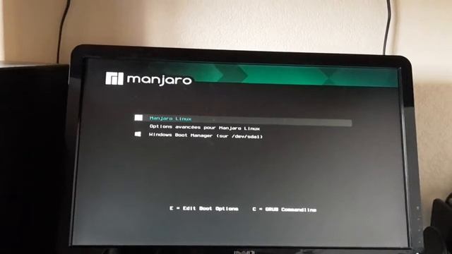 Asus/ please press DEL or F2 to enter UEFI bios setting/ Linux et Windows смотреть онлайн