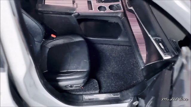 (NEW) MUST-SEE!!!👍💖 | 2023 TOYOTA SIENNA HYBRID LIMITED PLUS | 1/18 | CINEMATIC REVIEW BY MODEL CA