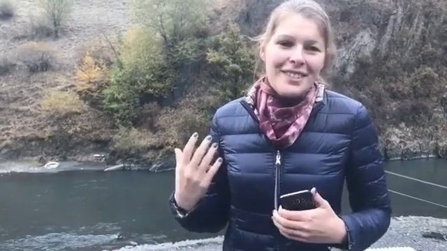 Русская девушка из Москвы впечатления о Дагестане в Цунтинском районе/ Дидоэтия смотреть онлайн