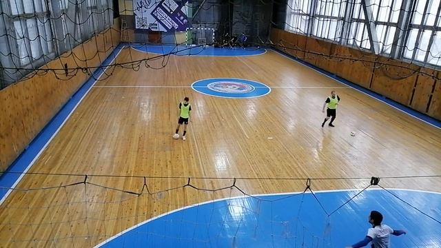 ЯВК 1-5 Старки смотреть онлайн