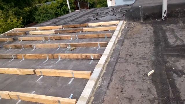 Ремонт гаража третий день на крыше смотреть онлайн