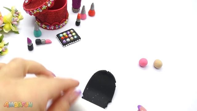 DIY Miniatures Makeup for Barbie Doll смотреть онлайн