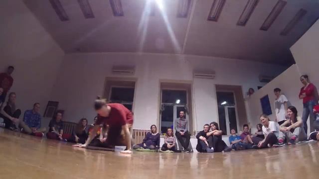 Преподаватели курса по хаусу в "Глубоких корнях". Выступление смотреть онлайн