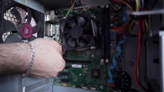 Ошибка 512 Rear Chassis Fan Not Detected при сборке компьютера | Решение проблемы