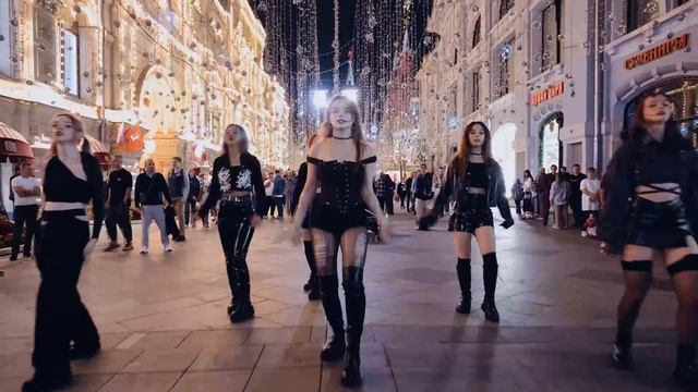 [K-POP IN PUBLIC ONE TAKE] EVERGLOW (에버글로우) - SLAY | Dance cover by 3to1 смотреть онлайн
