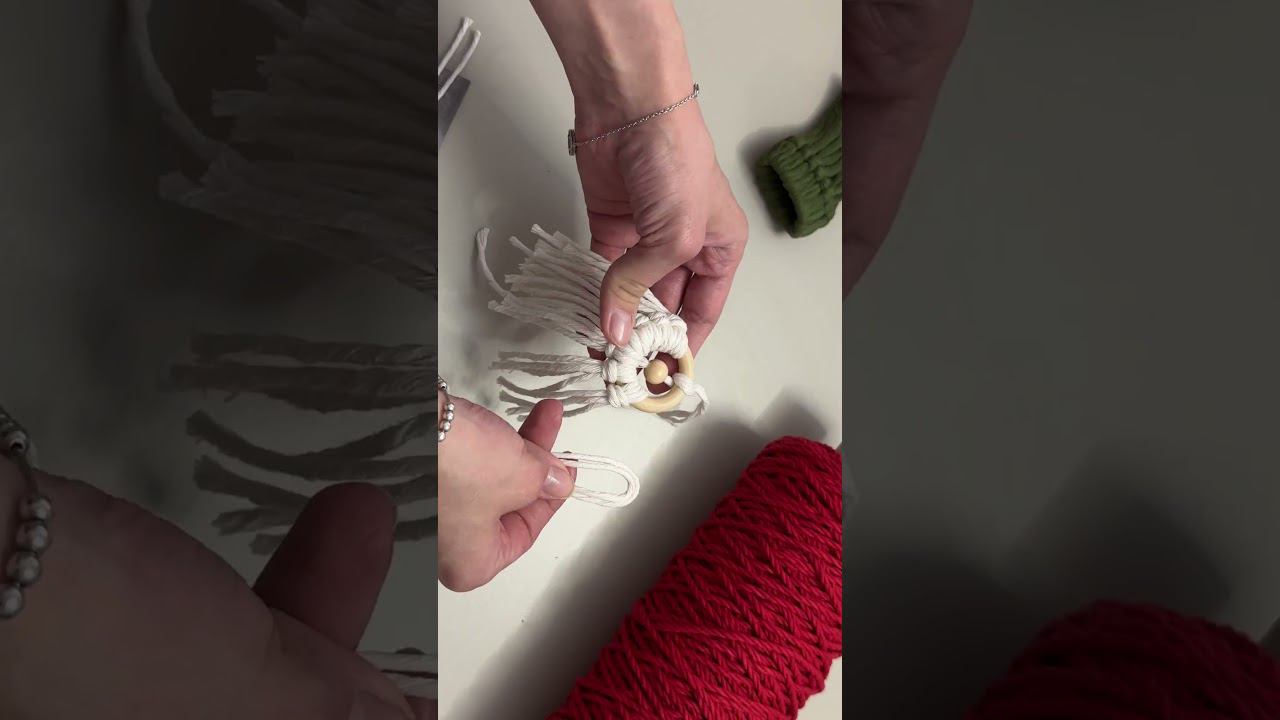 DIY | SANTA | MACRAME CHRISMAS | ДЕКОР ИЗ НИТОК СВОИМИ РУКАМИ Гном #diy #tutorial #christmasdiy смотреть онлайн