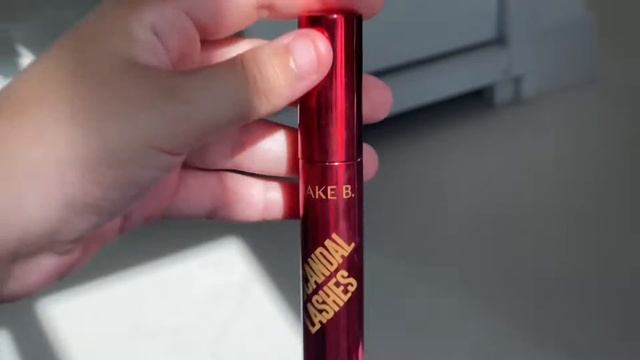 LANÇAMENTOS O BOTICÁRIO | Scandal Lashes e Base Retinol H+ смотреть онлайн