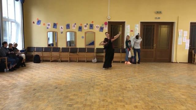 IVAN & EKATERINA. WALTZ смотреть онлайн