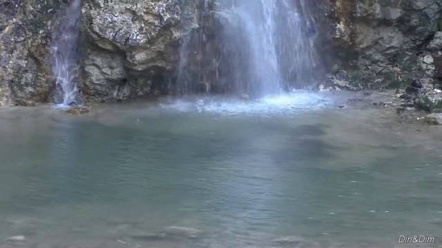 Крым. Водопад Суаткан (Бахчисарайский район, село Богатое Ущелье). 2 апреля 2017 года. смотреть онлайн