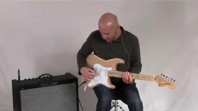 Fender Classic Series 70s Stratocaster смотреть онлайн