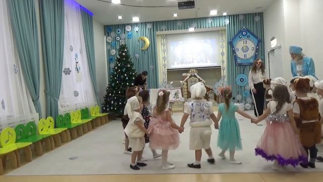 Новогодний утренник в детском саду.Младшая группа смотреть онлайн
