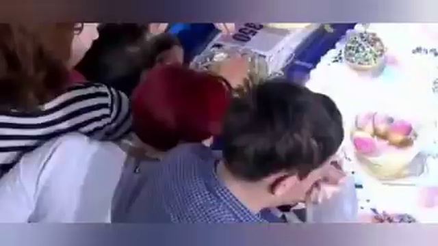 #Поле_чудес и #Якубович #за_кадром смотреть онлайн