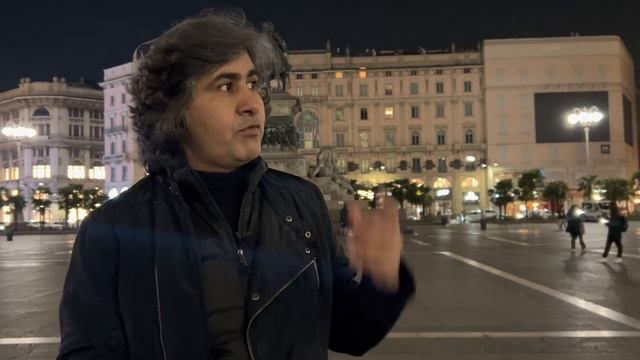 Visit of Milan,Pizza Duomo & Vittorio Emanuel Gallery.Pizza Duomo Center point of art,culture n cit смотреть онлайн
