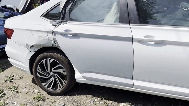Забираем новую партию авто из США в Поти. Volkswagen Jetta смотреть онлайн
