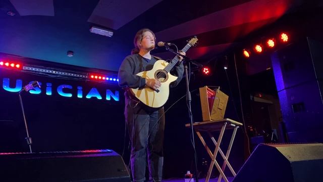 Iona Lane - Poet and the Painter - 22 May 2023 Musician Pub Leicester смотреть онлайн