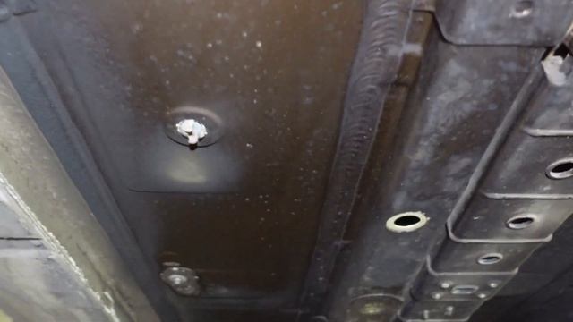 Осмотр антикор покрытия Dinitrol спустя 5 лет эксплуатации