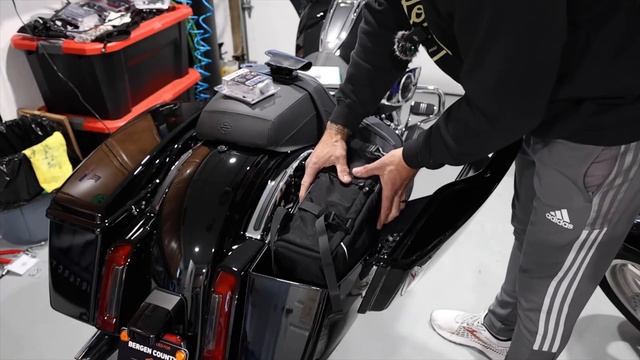 2024 Harley Davidson Road Glide Inexpensive First Mods !! #cyclefanatix #harleydavidson