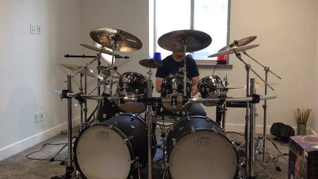 Jesse’s Halloween Cover’s Episode 296: Monster Mash By Bobby Pickett - (Drum Cover) смотреть онлайн