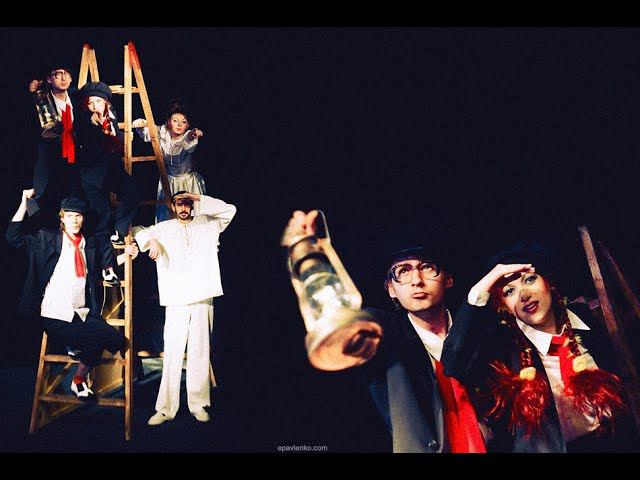 "У ковчега в восемь" Ульрих Хуб (в архиве с 1 января 2015 года). смотреть онлайн