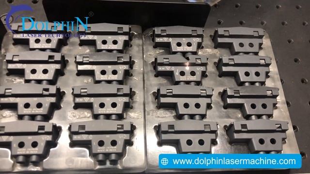 Can You Mark More Than One Item At A time ??? Yes it's Possible To Dolphin Laser Machine..... смотреть онлайн