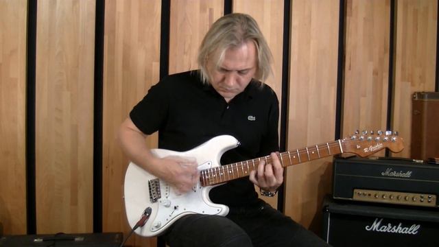 R.Grishin Custom Stratocaster - Guitar Review