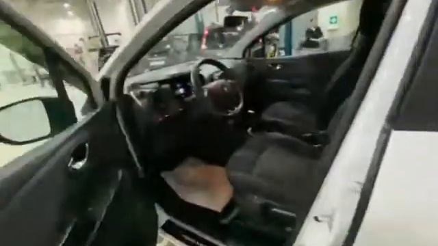 Renault Kaptur '2018 смотреть онлайн