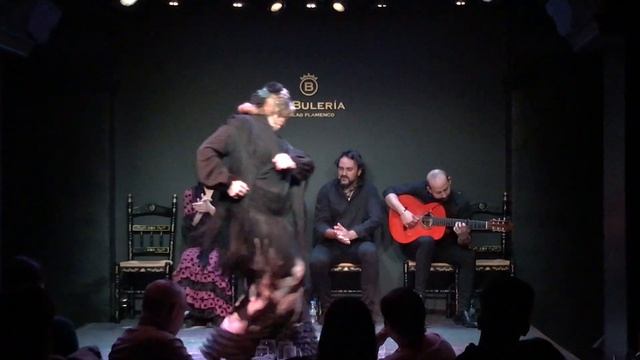 Фламенко шоу с Александра Травел / Flamenco with Alexandra Travel (част 1) смотреть онлайн