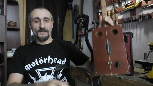 DiddleyBow (Однострунная гитара) смотреть онлайн