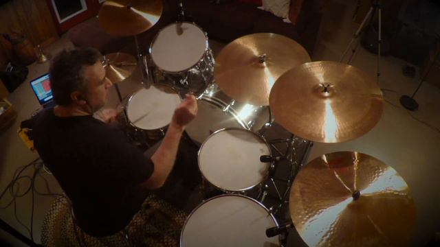 DARLENE / STAINLESS STEEL LUDWIG 70'S BONHAM SIZE KIT смотреть онлайн