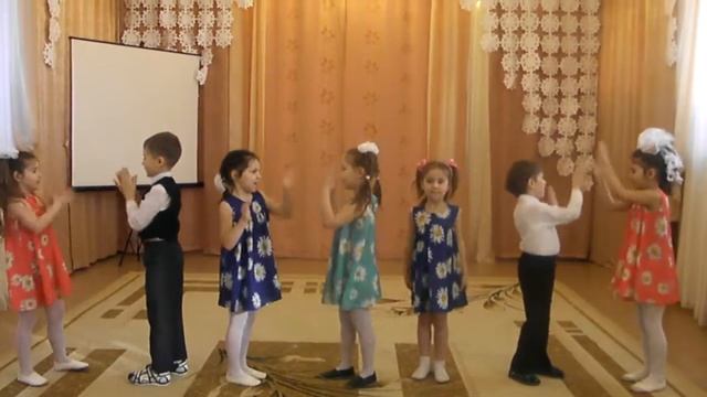 2435 вокальный ансамбль Улыбка г Набережные Челны Деревня смотреть онлайн