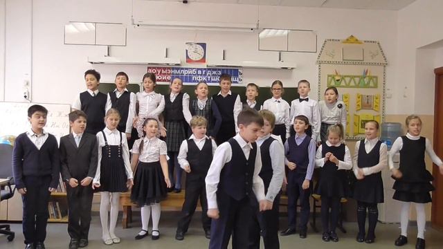 Страна читающая — «Гимназия ДВФУ 4 А класс» читает произведение «Слон и Моська» И. А. Крылова смотреть онлайн