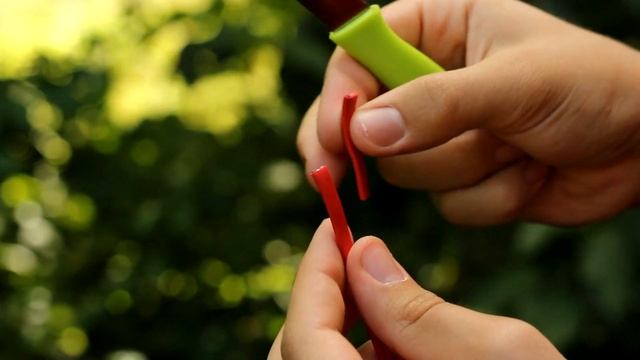 Многоразовый USB кабель за 3$ который можно резать смотреть онлайн