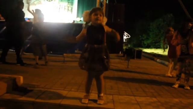 Улетное видео Танцы День города Мамоново 2016 смотреть онлайн
