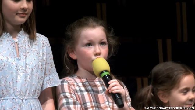 Стих «Папа» — дети смотреть онлайн