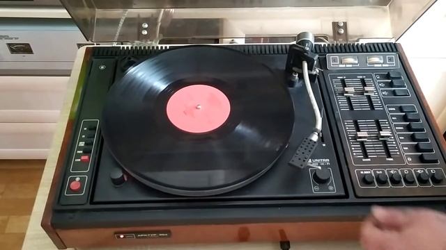 Электропроигрыватель АРКТУР-004 стерео. смотреть онлайн