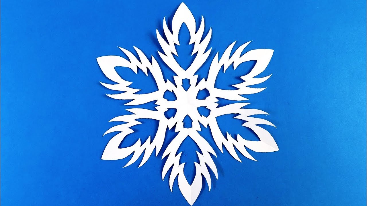 Как сделать снежинку из бумаги своими руками. Снежинка из бумаги смотреть онлайн