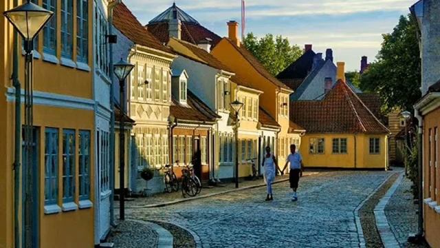 "На родине великого сказочника Ганса Христиана Андерсена". Виртуальное путешествие. смотреть онлайн