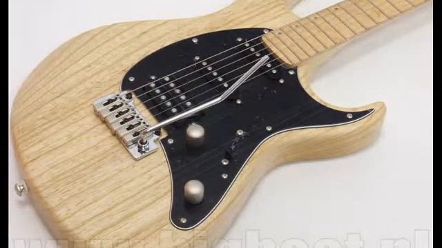 Zoom R8 - Recording - Cort G260 Electric Guitar - Yamaha Motion MB II Electric Bass смотреть онлайн