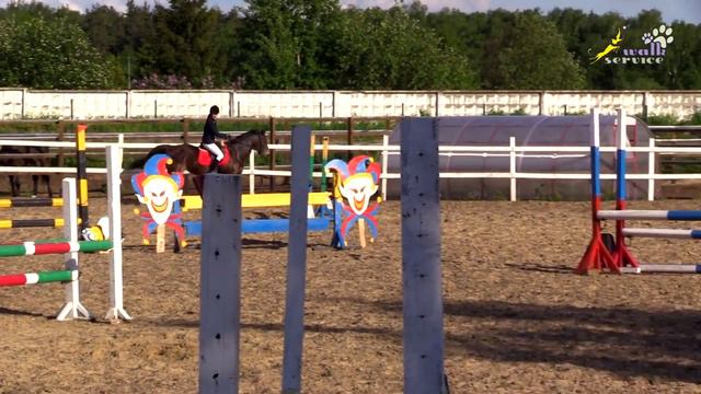 Конкур, весна 2017 (со всеми падениями и травмами) смотреть онлайн