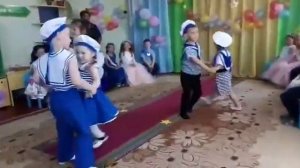 "Ты морячка, я моряк" - танец-подарок от средней группы