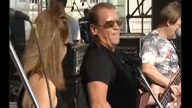 The Real Hogs & ДашаPro - "Гитара" смотреть онлайн