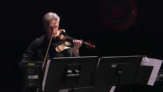 Black Earth смотреть онлайн