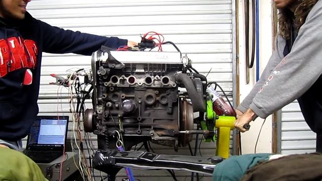 Silver Top 4-AGE First Start On FreeEMS! смотреть онлайн