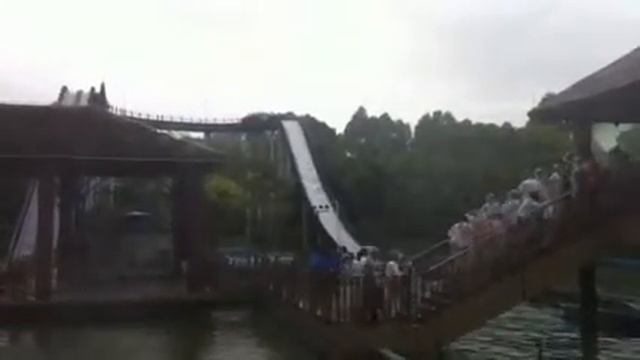 Chimelong Paradise Amusement смотреть онлайн